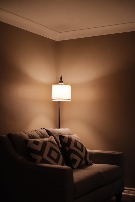 How to Create a Cosy and Inviting Living Room Space